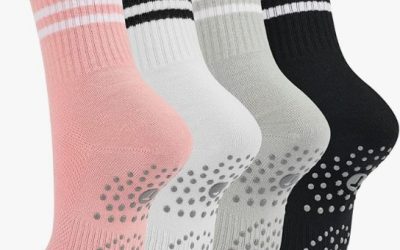 Toes Home Calcetines de pilates para mujer con agarre antideslizante, calcetines de yoga de tripa para barra hospital calcetines pegajosos 4 pares